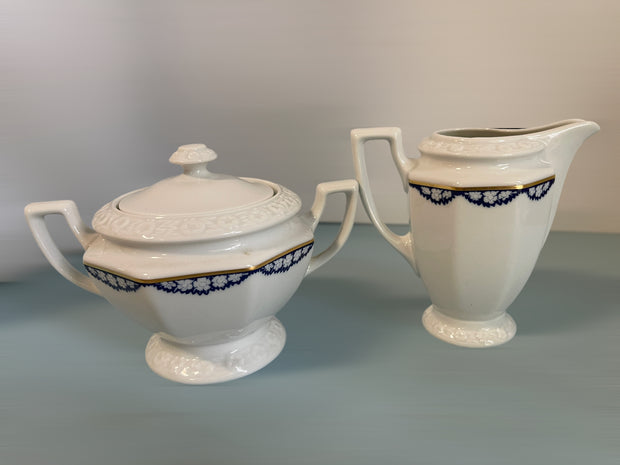 Rosenthal Group Germany Classic Rose Tea Pot w/Sugar Creamer 3pc Set Classic Rose