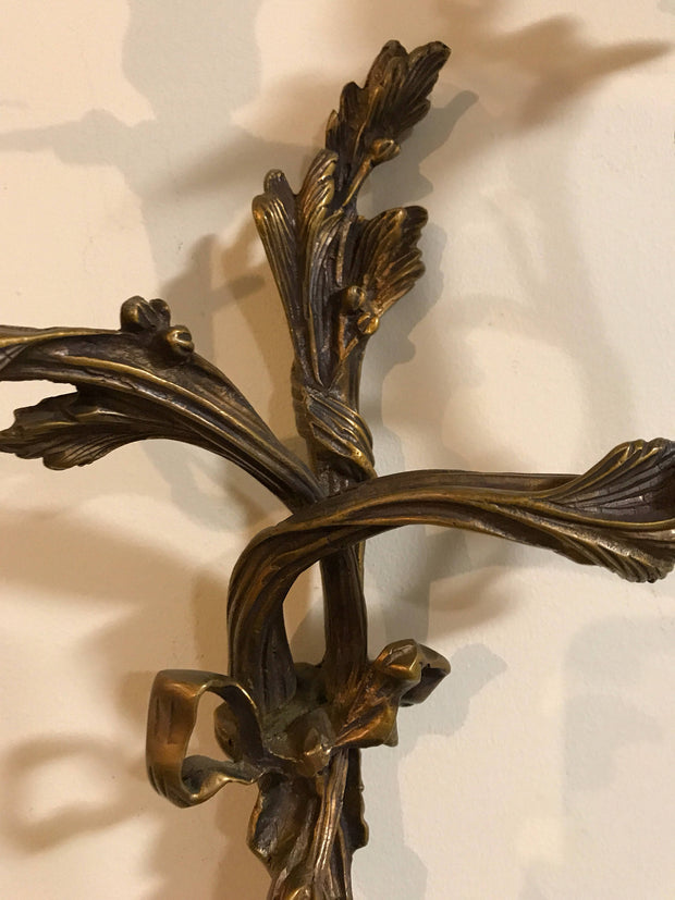 Vintage Wall Candelabra  Bronze Twisted Stems Flower & Bow Sconce French Home Decor Dining Room Living Room elegance