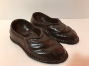 Syroco Wood Figural Pair of Mens Shoes/Slippers Hand painted Brown 1940s  5 1/4&quot; x 4 1/2&quot; Collectible