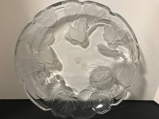 Fifth Avenue Crystal Japan Vintage Large Round Platter Leaf and Tulip Motif