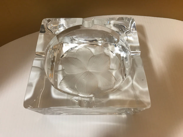 Thick Chunky Clear Glass Crystal Ashtray for Cigars /Cigarettes. Flower Embossed