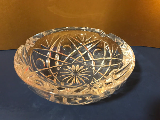 Crystal /Glass VINTAGE Ashtray Cigarettes Cigars