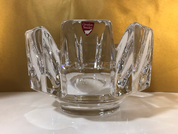 Vintage Orrefors “Corona” Crystal Brilliance Made in Sweden by Lars Hellsten Artist Signed 7 1/4&quot;x 4 3/4&quot; Like New
