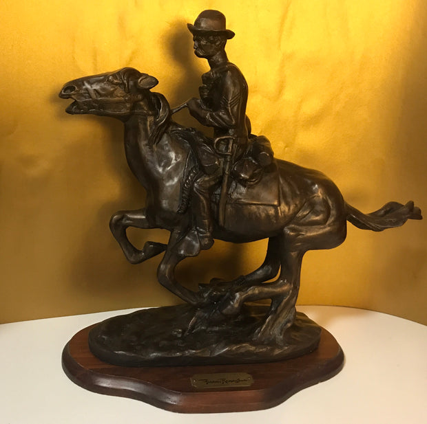 Vintage “Trooper of the Plains” Frederic Remington Chesapeake Reproductions Inc Large Sculpture on Wood Platform