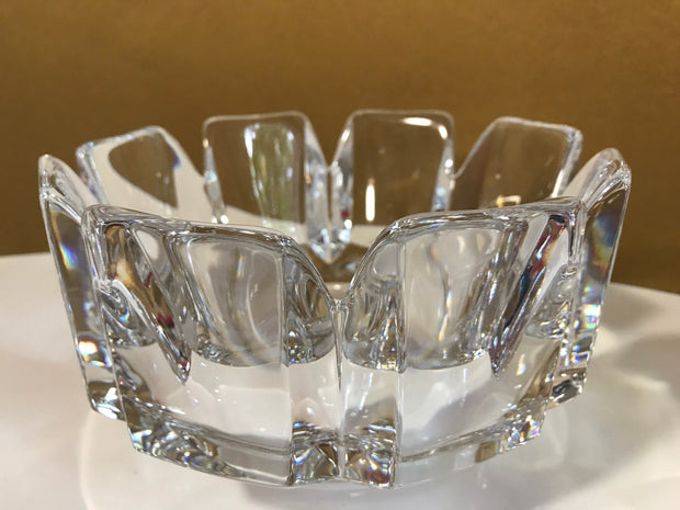 Vintage Orrefors “Corona” Thick Crystal Brilliance Made in Sweden by Lars Hellsten Artist Signed 7 1/4&quot;x 4 3/4&quot; Like New