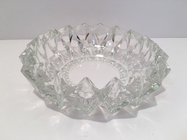 Crystal Diamond Inverted Diamond Edge Candy Dish/Ashtray VINTAGELOVEANTIQUES