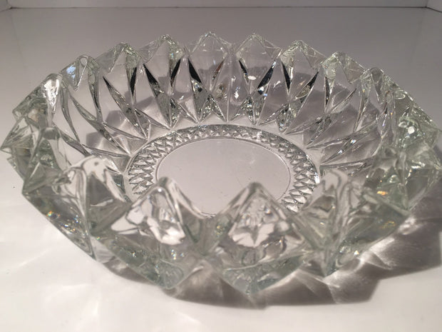 Crystal Diamond Inverted Diamond Edge Candy Dish/Ashtray VINTAGELOVEANTIQUES
