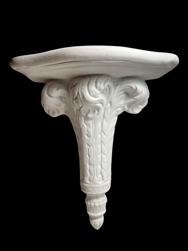 Elegant shabby chic wall scones/shelf in plaster vintage
